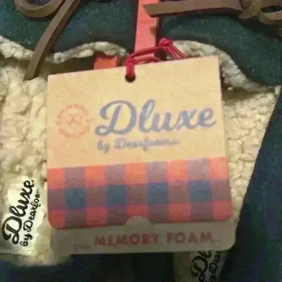 Dluxe by Dearfoam Kids Slippers - Picture 3 of 3